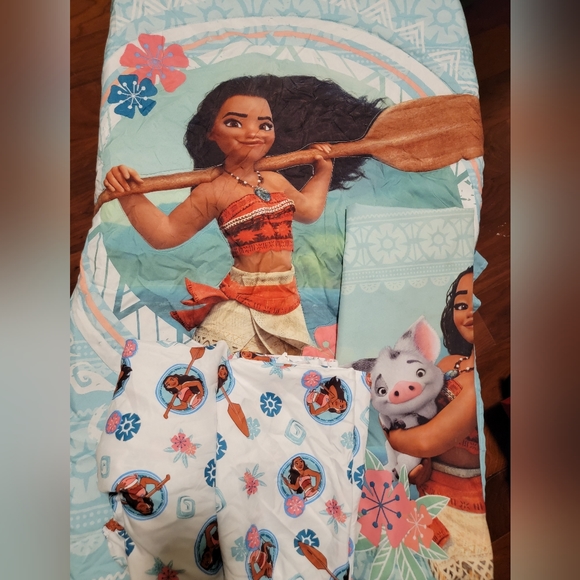 Disney Other Moana Toddler Bed Set 4 Piece Poshmark
